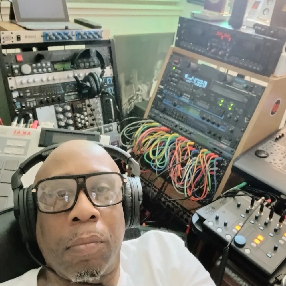 Recording Studio Time - Picture 5 of 16